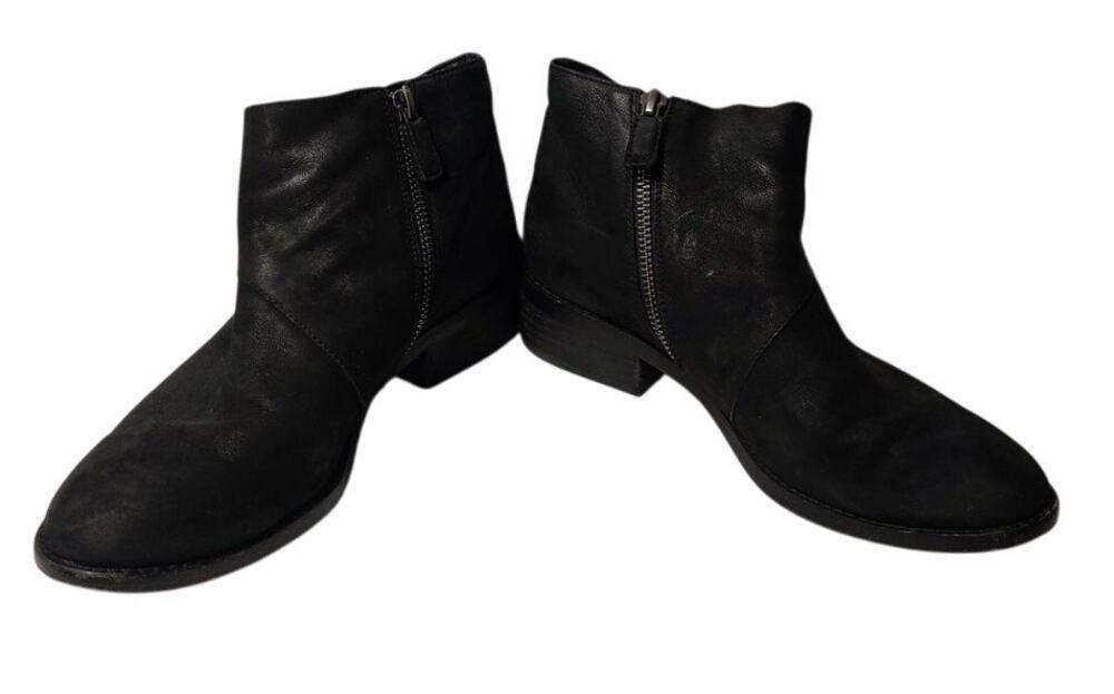 Eileen Fisher Women's 8 Black Nubuck Wedge Ankle Booties Minimalist Casual READ